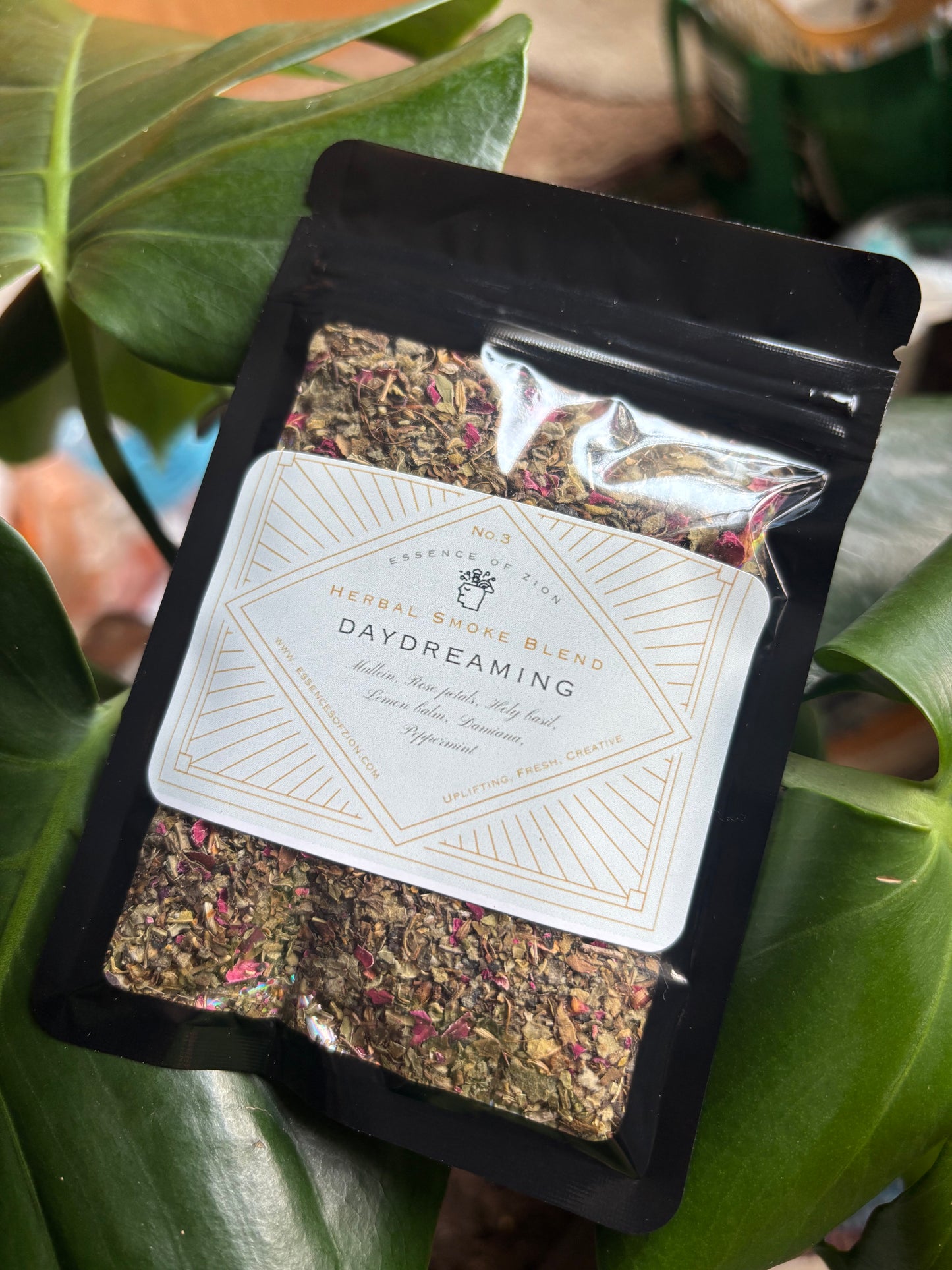“Daydreaming” Herbal Smoke Blend