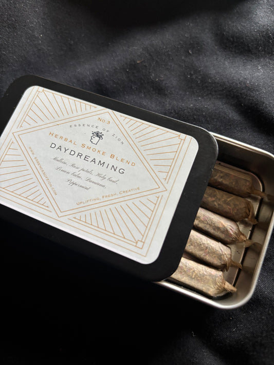 “Daydreaming” Herbal Smoke Blend